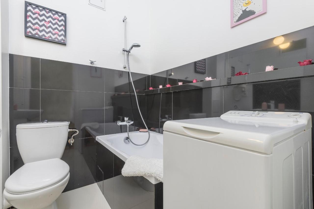 Bright And Modern Apartment In The Heart Of The Old And New Town Varsavia Esterno foto